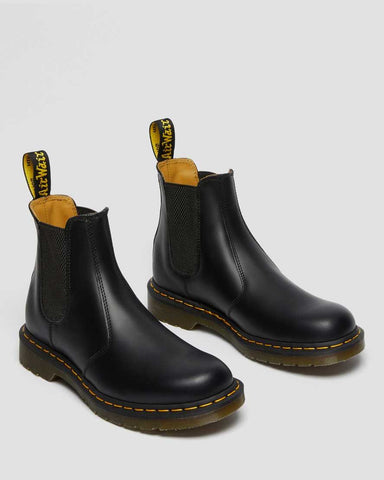 Dr. Martens 2976 smooth boot